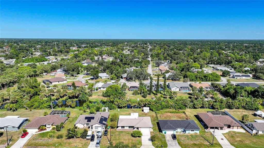 For Sale: $275,000 (2 beds, 2 baths, 1785 Square Feet)