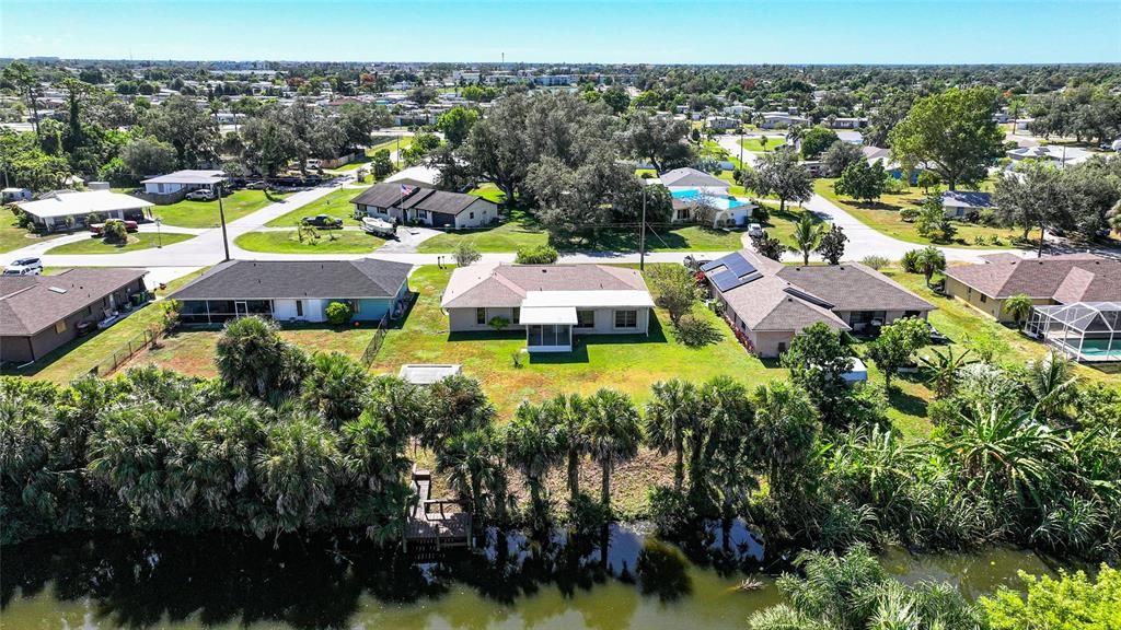 For Sale: $275,000 (2 beds, 2 baths, 1785 Square Feet)