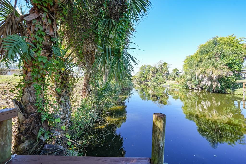 For Sale: $275,000 (2 beds, 2 baths, 1785 Square Feet)