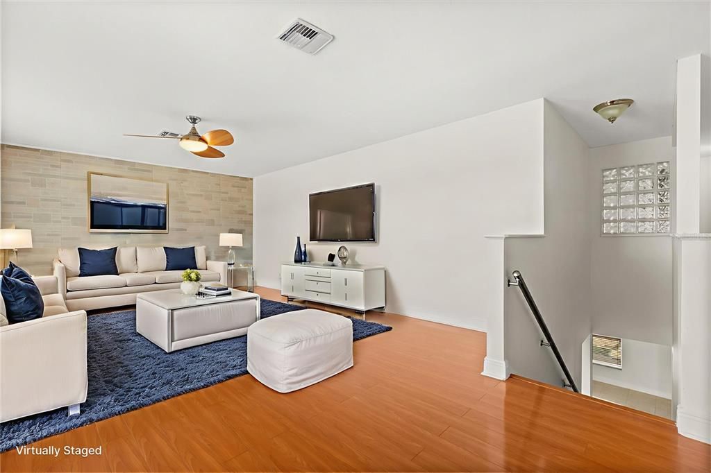 For Sale: $595,000 (6 beds, 4 baths, 3457 Square Feet)