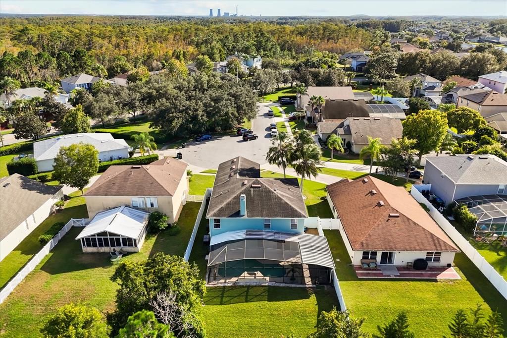 For Sale: $595,000 (6 beds, 4 baths, 3457 Square Feet)