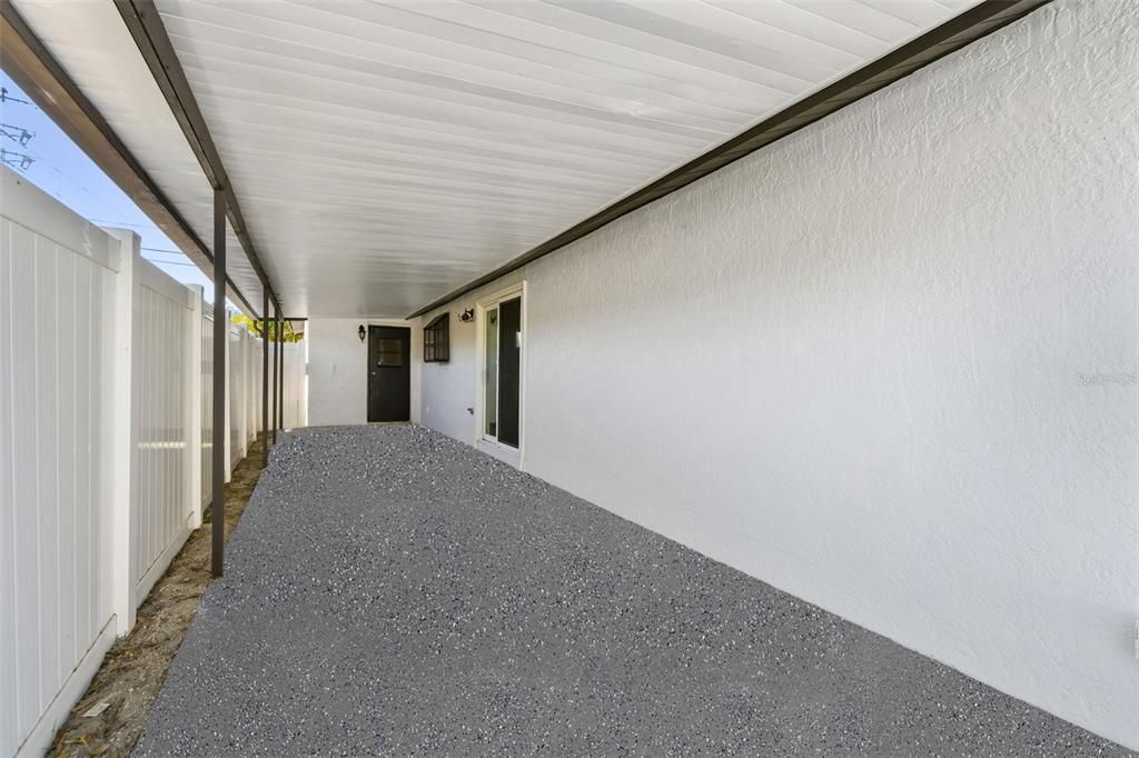 出租: $3,000 (3 贝兹, 2 浴室, 1559 平方英尺)