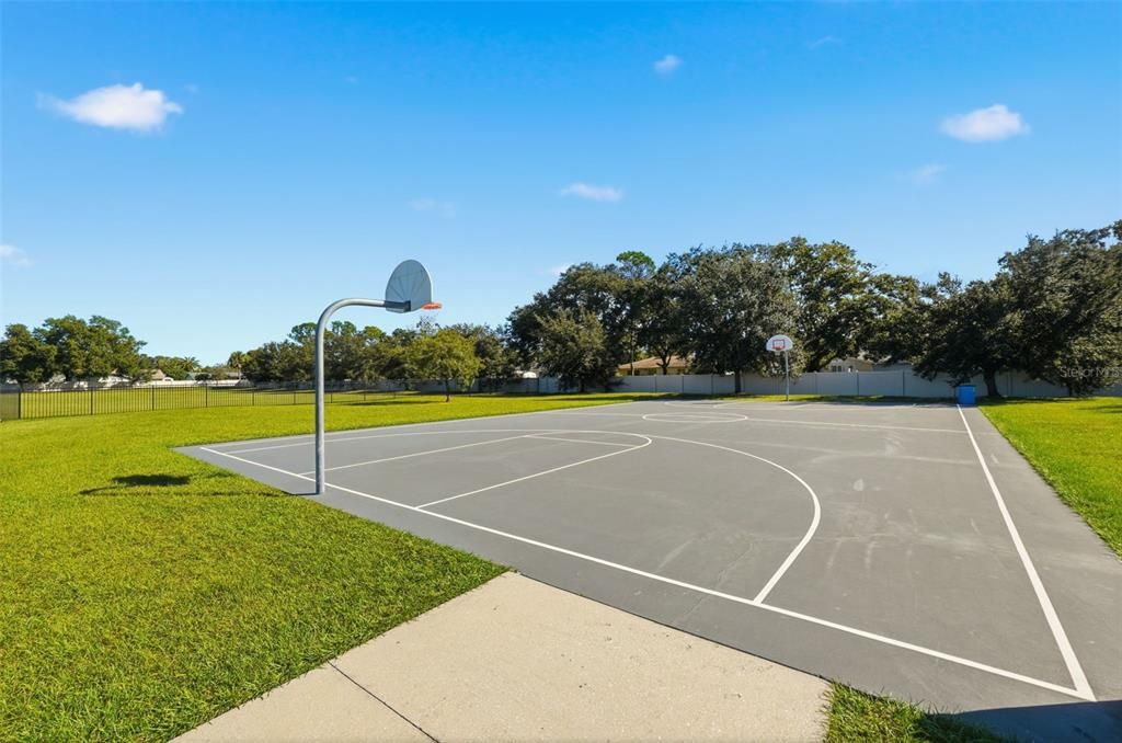 待售: $262,000 (3 贝兹, 2 浴室, 1435 平方英尺)