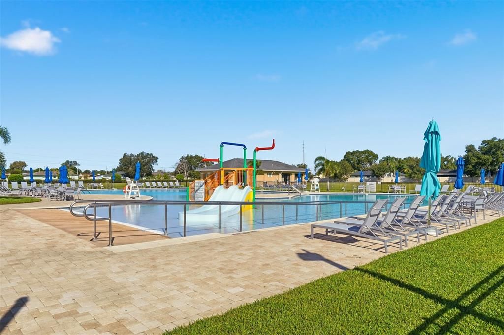 待售: $262,000 (3 贝兹, 2 浴室, 1435 平方英尺)