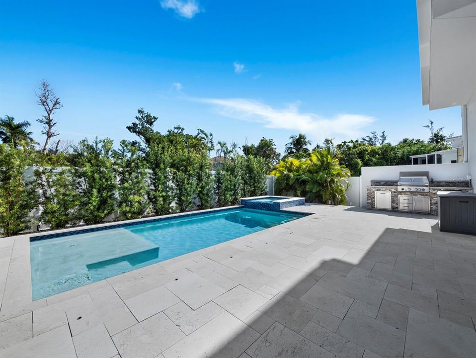 En Venta: $2,799,000 (4 camas, 4 baños, 2848 Pies cuadrados)