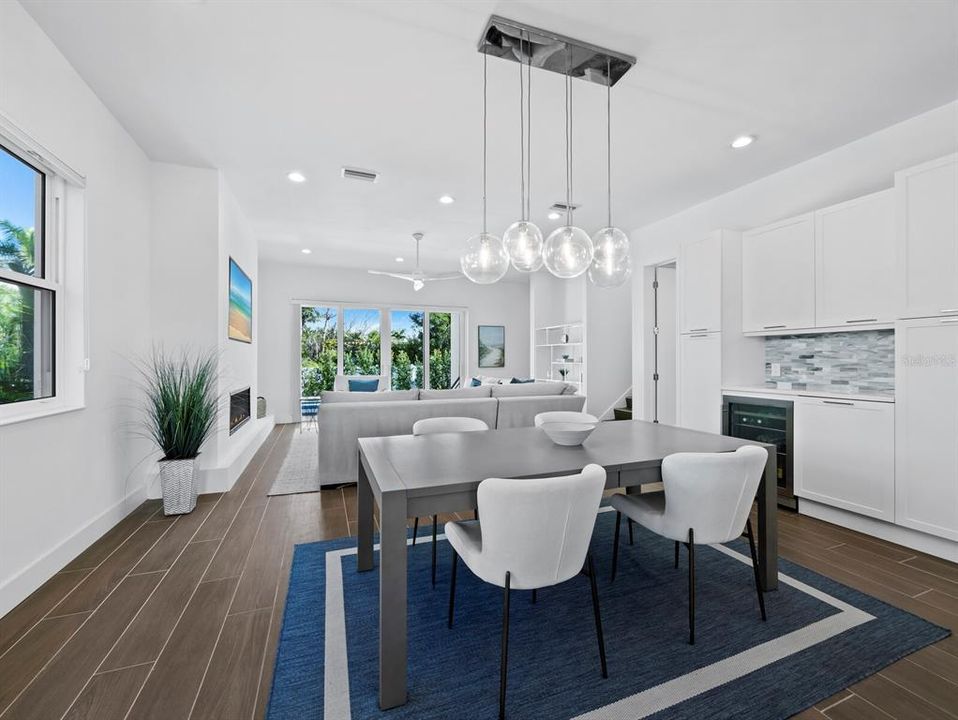 En Venta: $2,799,000 (4 camas, 4 baños, 2848 Pies cuadrados)