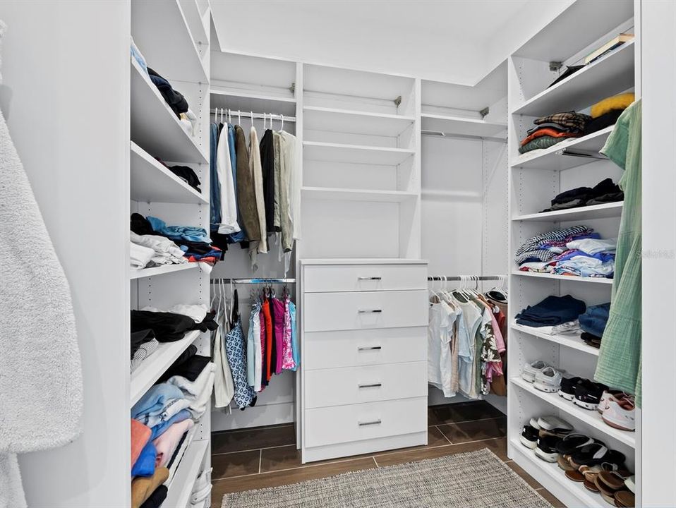 En Venta: $2,799,000 (4 camas, 4 baños, 2848 Pies cuadrados)