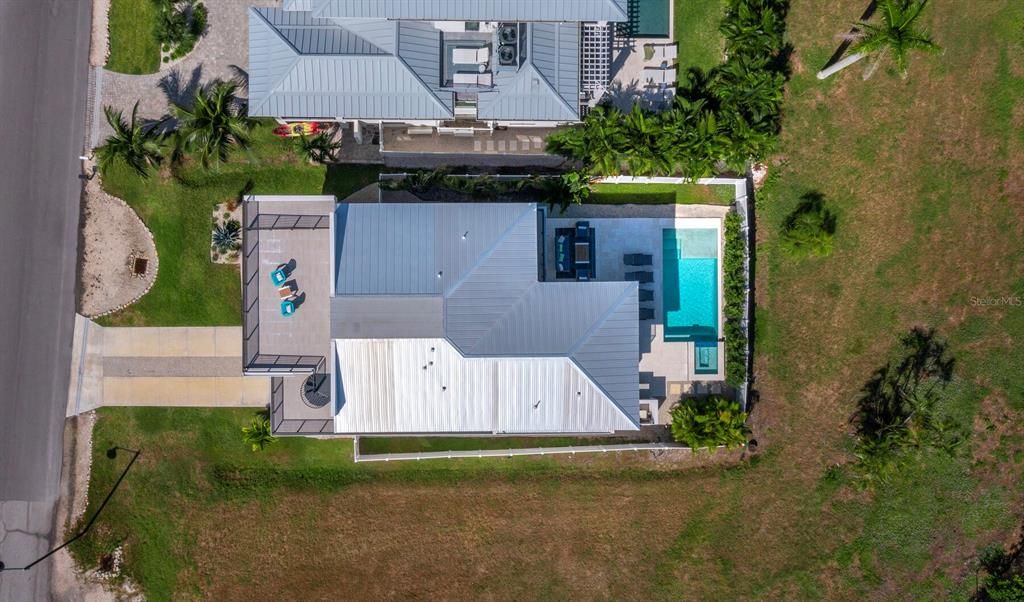 En Venta: $2,799,000 (4 camas, 4 baños, 2848 Pies cuadrados)