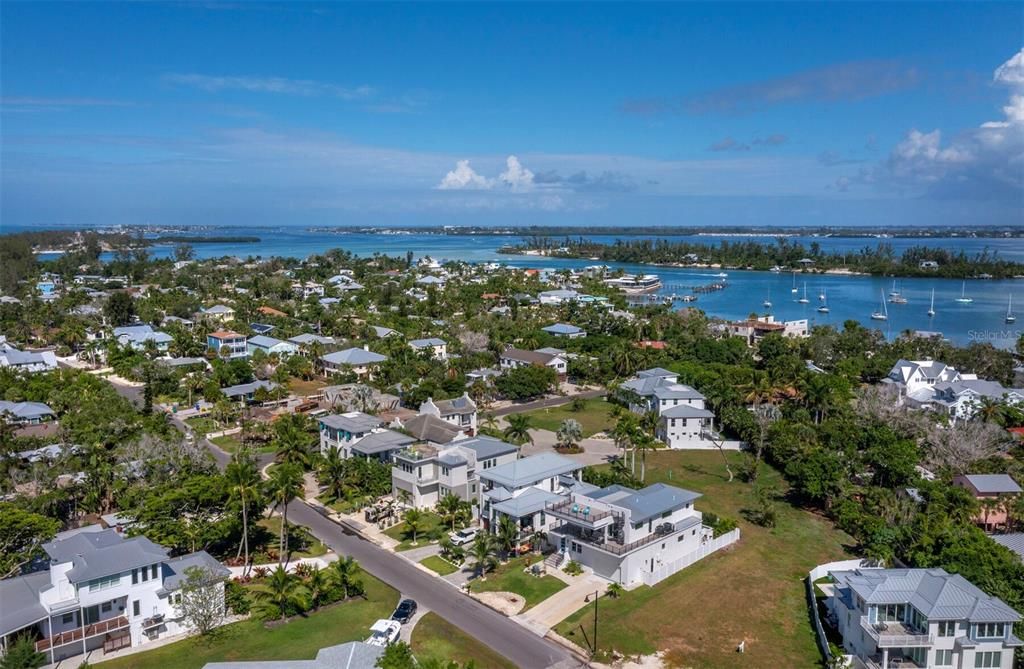 En Venta: $2,799,000 (4 camas, 4 baños, 2848 Pies cuadrados)