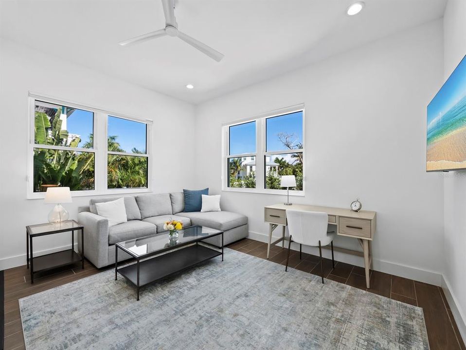 En Venta: $2,799,000 (4 camas, 4 baños, 2848 Pies cuadrados)