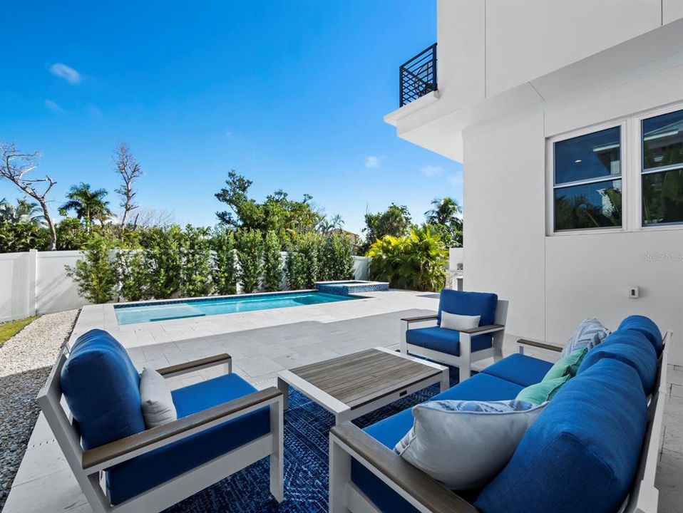 En Venta: $2,799,000 (4 camas, 4 baños, 2848 Pies cuadrados)