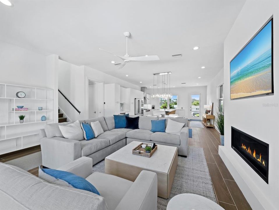 En Venta: $2,799,000 (4 camas, 4 baños, 2848 Pies cuadrados)