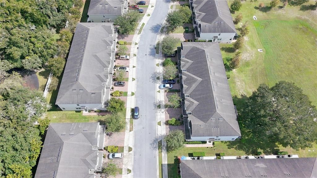 For Sale: $359,500 (3 beds, 3 baths, 1872 Square Feet)