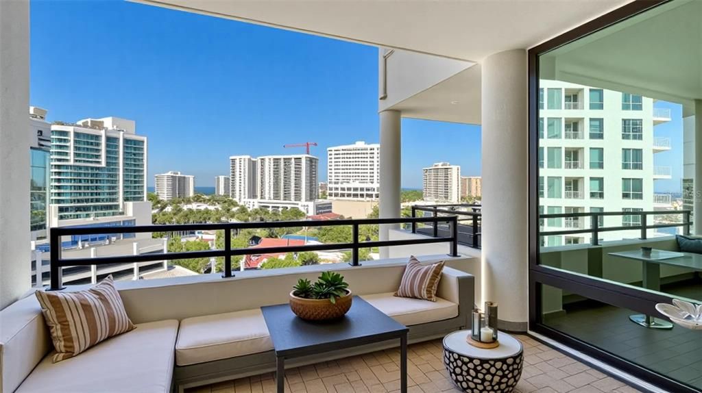 For Sale: $1,499,900 (3 beds, 2 baths, 1901 Square Feet)