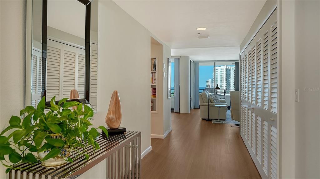 For Sale: $1,499,900 (3 beds, 2 baths, 1901 Square Feet)