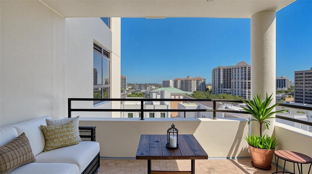 For Sale: $1,499,900 (3 beds, 2 baths, 1901 Square Feet)