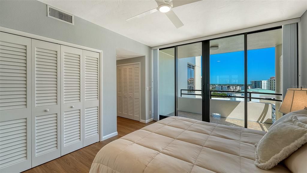 For Sale: $1,499,900 (3 beds, 2 baths, 1901 Square Feet)