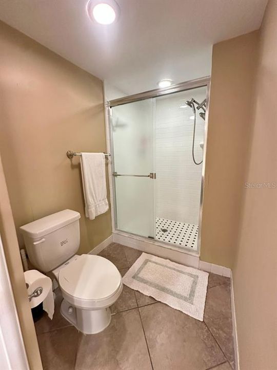 For Rent: $3,800 (2 beds, 2 baths, 1270 Square Feet)