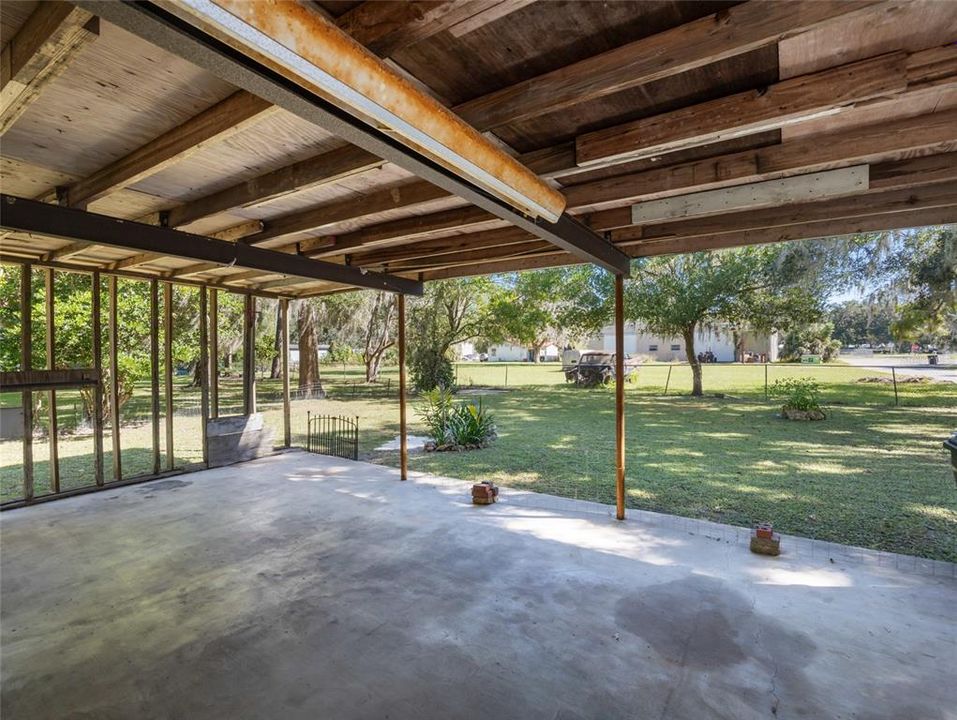 For Sale: $195,000 (2 beds, 2 baths, 1321 Square Feet)