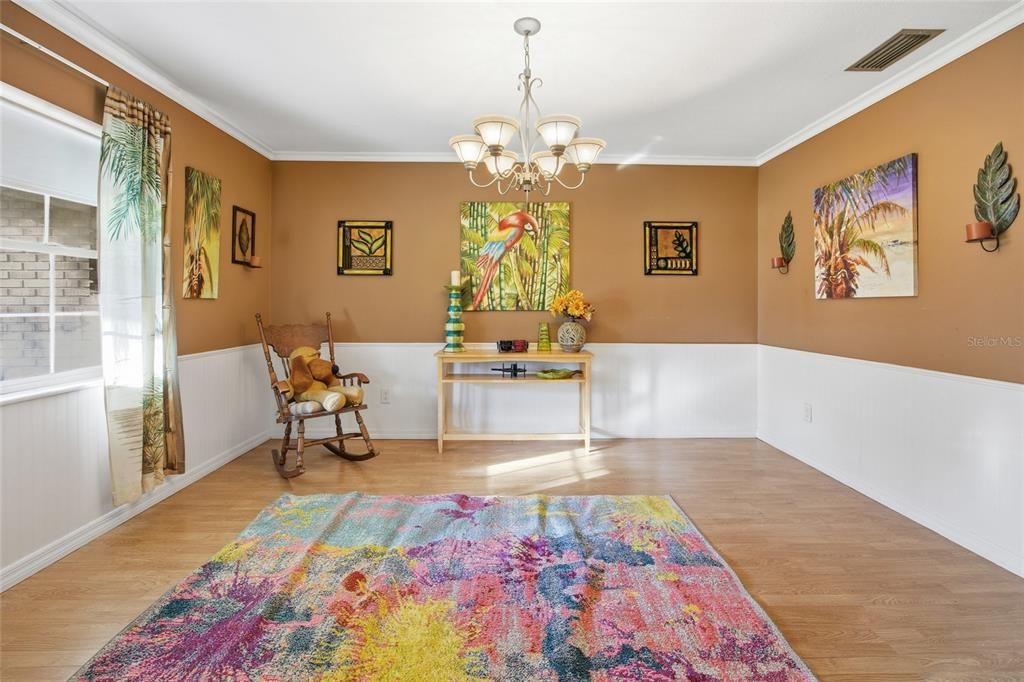 На продажу: $305,000 (3 спален, 2 ванн, 1944 Квадратных фут)