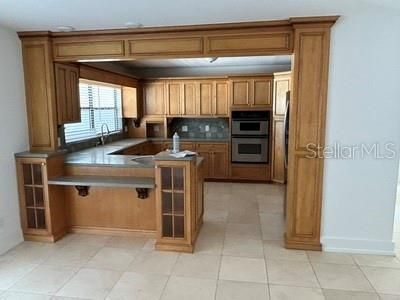 В аренду: $4,000 (5 спален, 4 ванн, 3584 Квадратных фут)