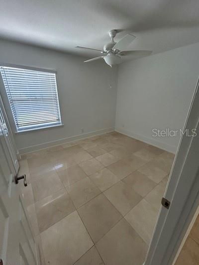 В аренду: $4,000 (5 спален, 4 ванн, 3584 Квадратных фут)