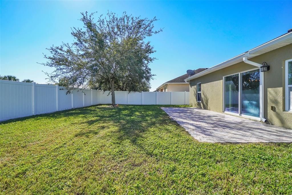 Под контрактом: $380,000 (4 спален, 2 ванн, 1820 Квадратных фут)