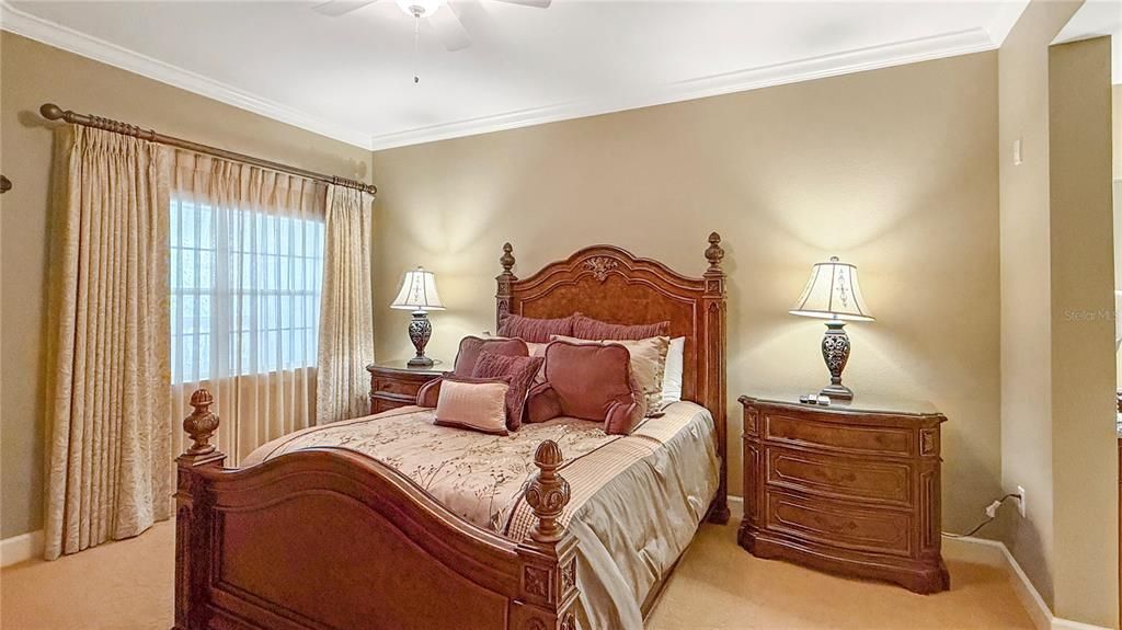 На продажу: $399,900 (3 спален, 3 ванн, 1590 Квадратных фут)