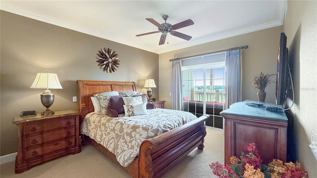 На продажу: $399,900 (3 спален, 3 ванн, 1590 Квадратных фут)