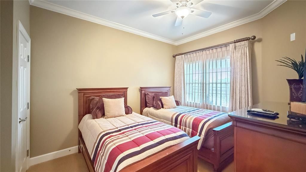 На продажу: $399,900 (3 спален, 3 ванн, 1590 Квадратных фут)