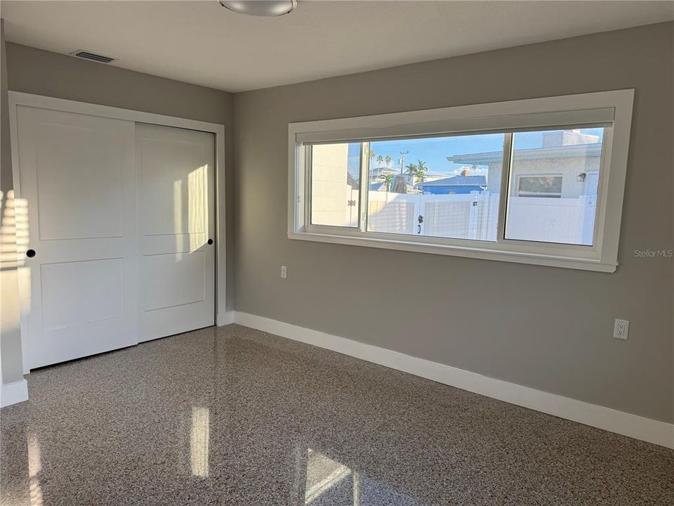 出租: $3,700 (3 贝兹, 2 浴室, 1107 平方英尺)