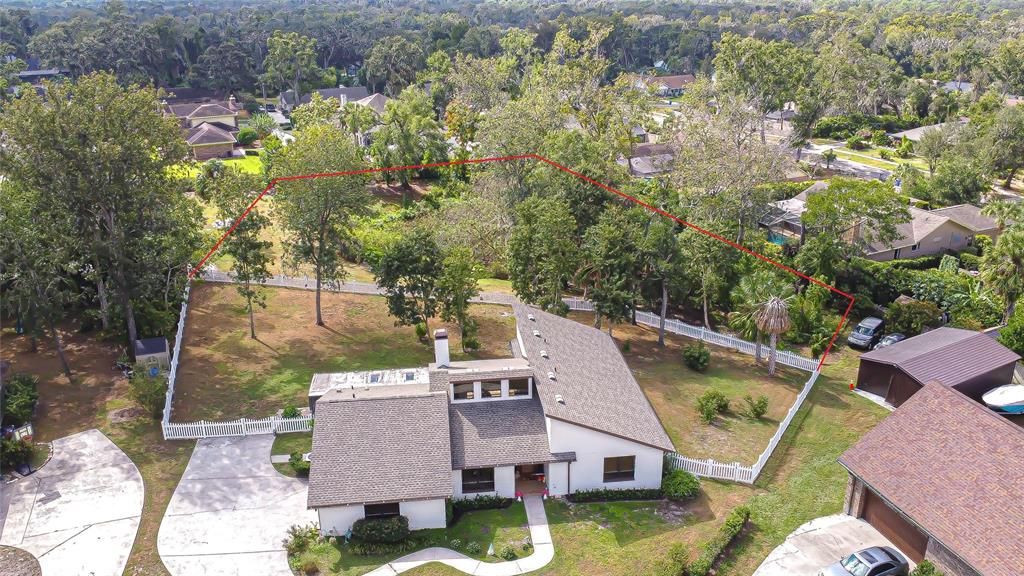 En Venta: $575,000 (4 camas, 2 baños, 2250 Pies cuadrados)