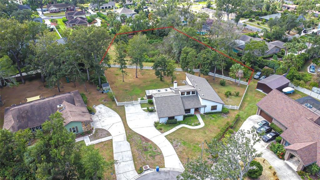 En Venta: $575,000 (4 camas, 2 baños, 2250 Pies cuadrados)