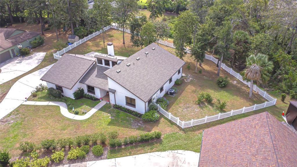 En Venta: $575,000 (4 camas, 2 baños, 2250 Pies cuadrados)