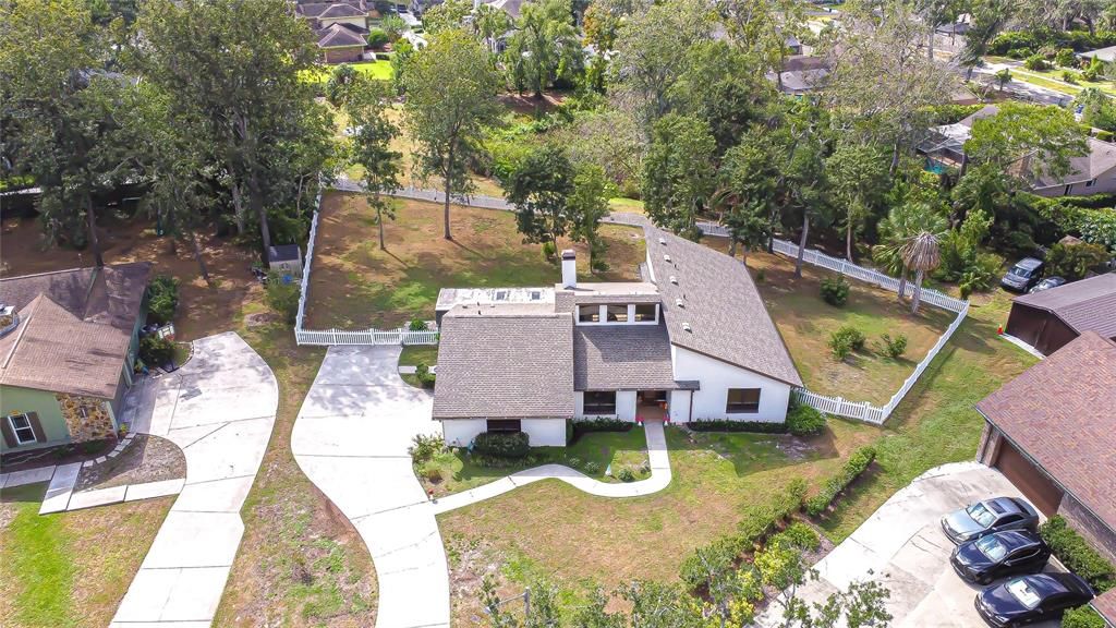 En Venta: $575,000 (4 camas, 2 baños, 2250 Pies cuadrados)