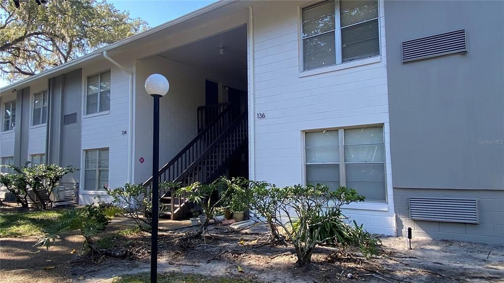 Recently Rented: $1,385 (1 beds, 1 baths, 636 Square Feet)