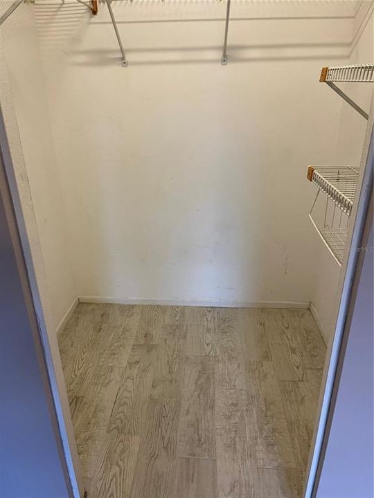 For Rent: $1,850 (2 beds, 2 baths, 935 Square Feet)