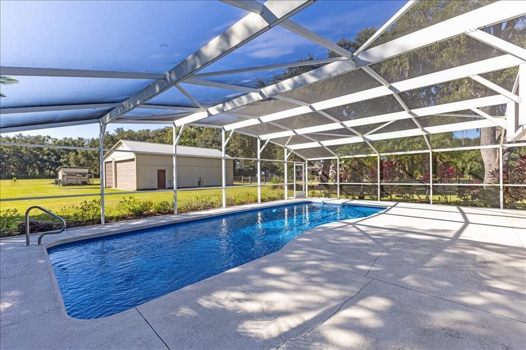 Active With Contract: $678,900 (3 beds, 2 baths, 2194 Square Feet)