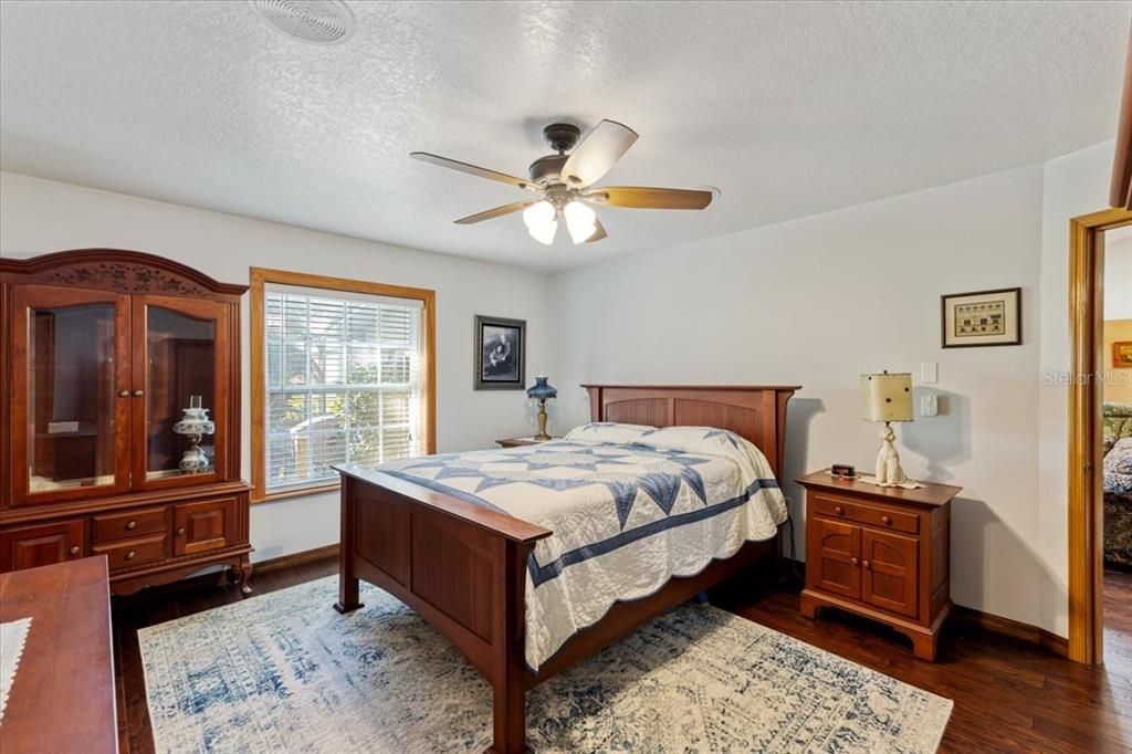 Active With Contract: $678,900 (3 beds, 2 baths, 2194 Square Feet)