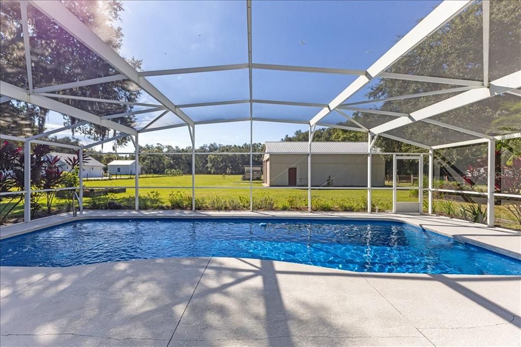 Active With Contract: $678,900 (3 beds, 2 baths, 2194 Square Feet)