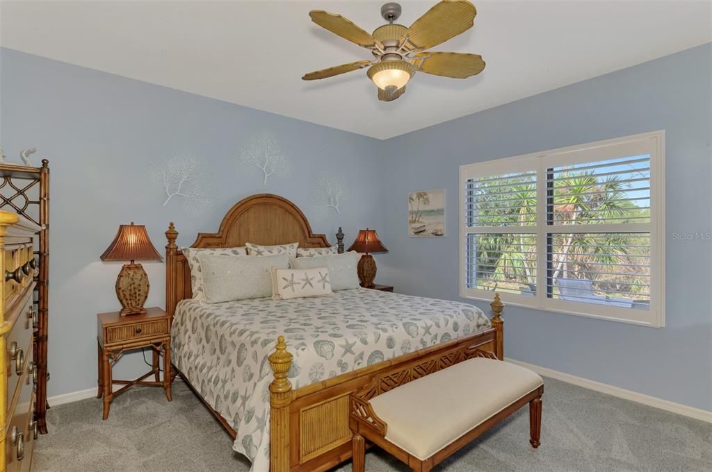 待售: $410,000 (2 贝兹, 2 浴室, 1517 平方英尺)