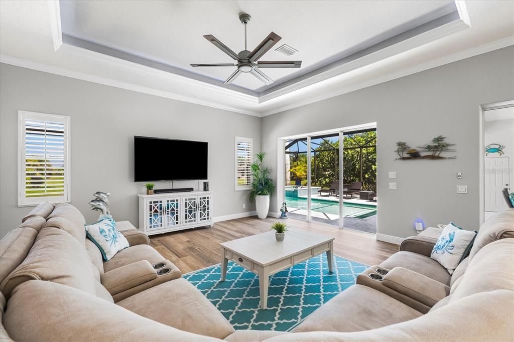 На продажу: $799,000 (3 спален, 3 ванн, 2225 Квадратных фут)