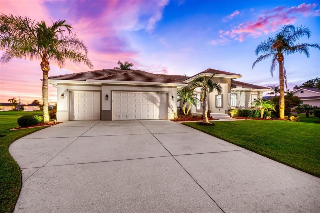 На продажу: $799,000 (3 спален, 3 ванн, 2225 Квадратных фут)