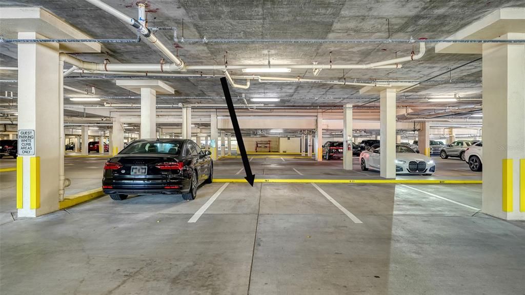 For Sale: $1,890,000 (3 beds, 3 baths, 2100 Square Feet)