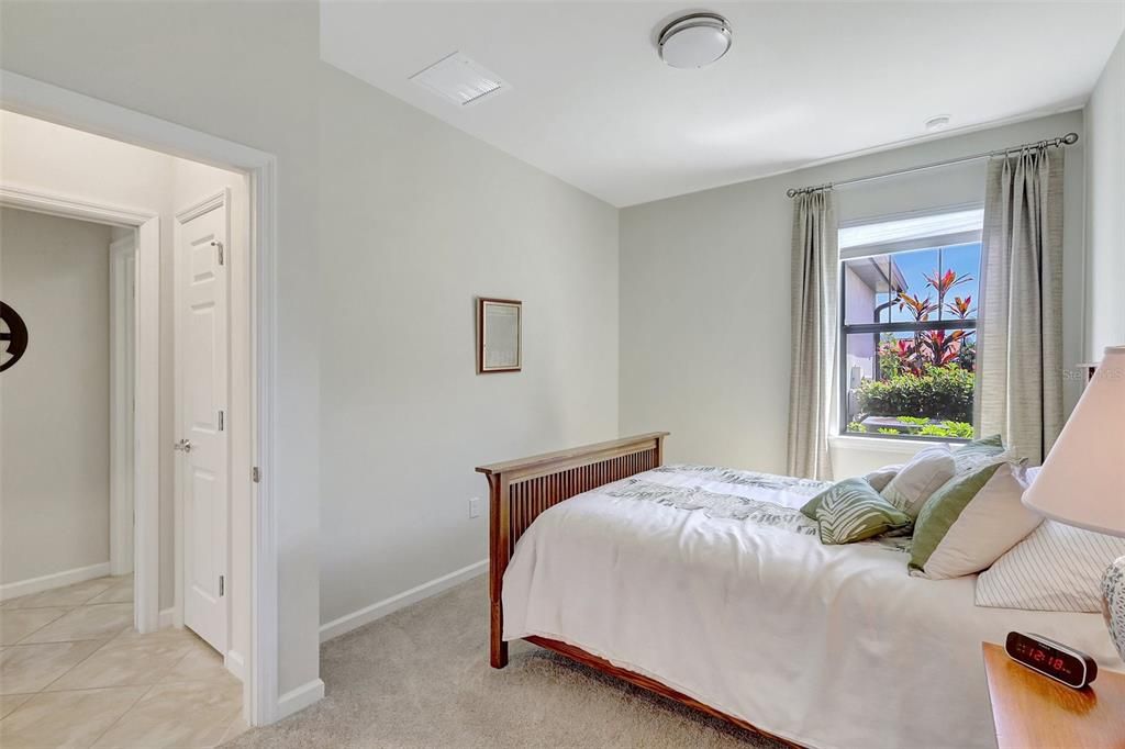 待售: $419,000 (2 贝兹, 2 浴室, 1543 平方英尺)