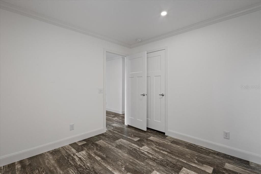 En Venta: $399,000 (5 camas, 3 baños, 2128 Pies cuadrados)