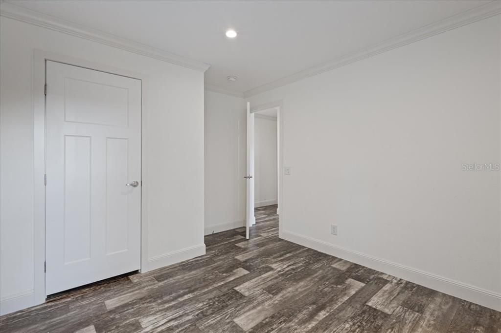 En Venta: $399,000 (5 camas, 3 baños, 2128 Pies cuadrados)