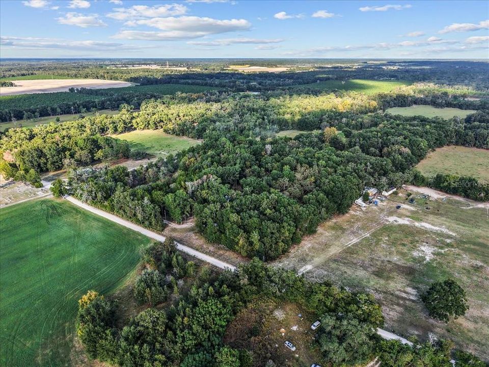 En Venta: $399,000 (5 camas, 3 baños, 2128 Pies cuadrados)