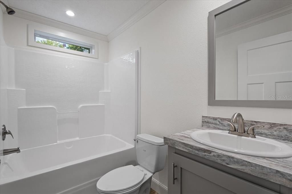 En Venta: $399,000 (5 camas, 3 baños, 2128 Pies cuadrados)