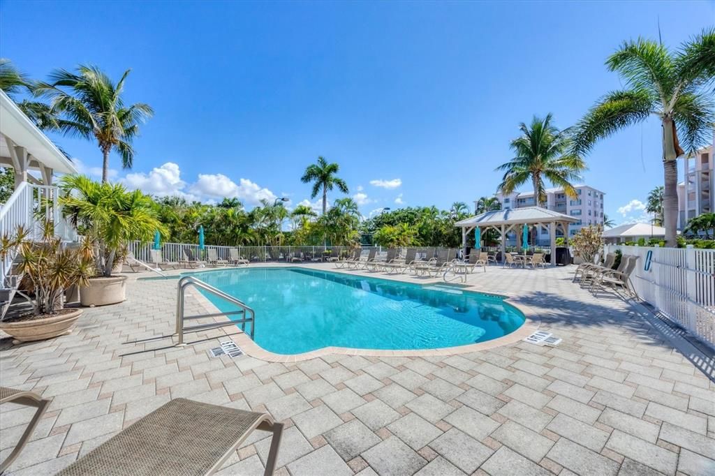 待售: $510,000 (2 贝兹, 2 浴室, 1316 平方英尺)